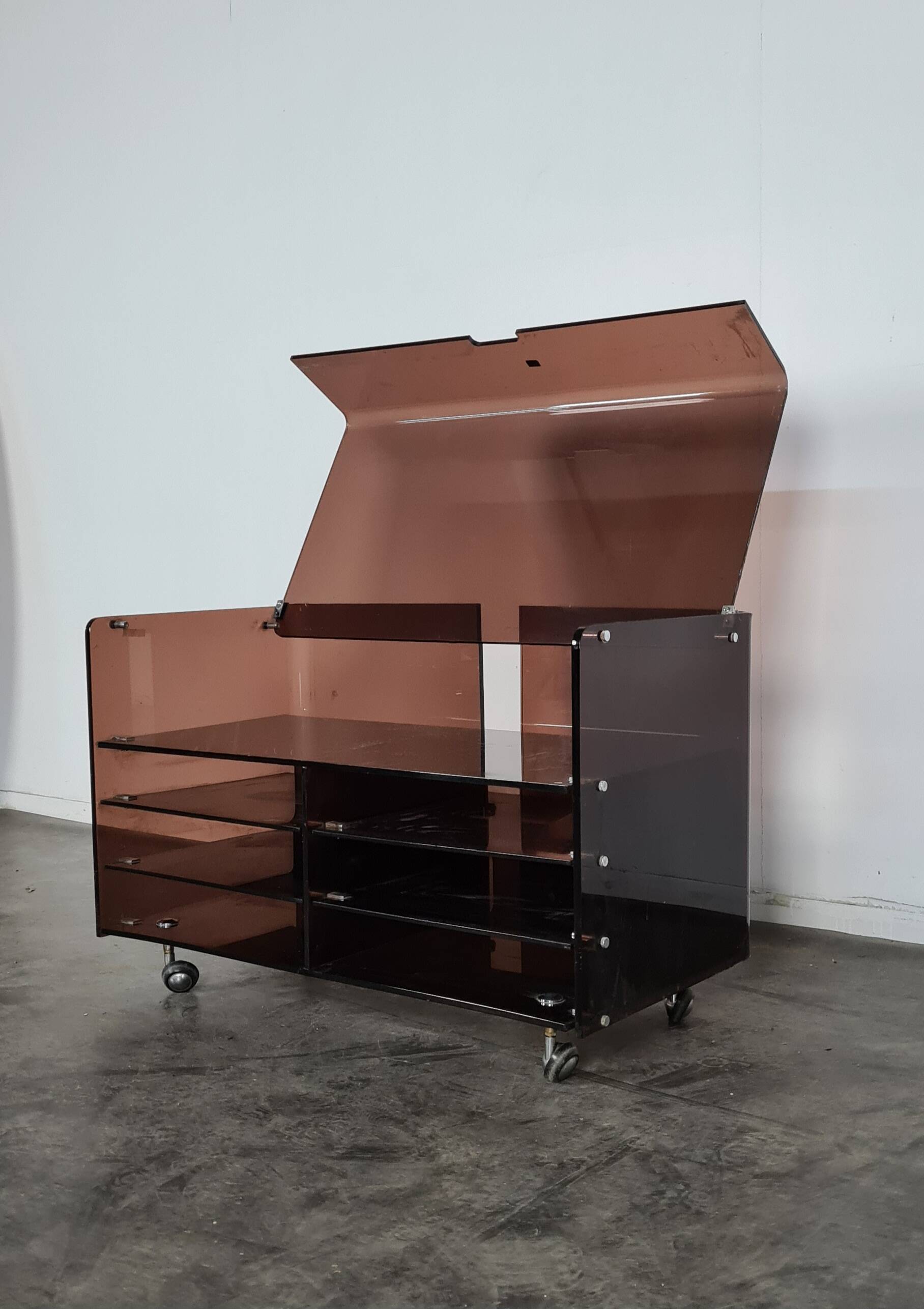 Meuble hifi space age