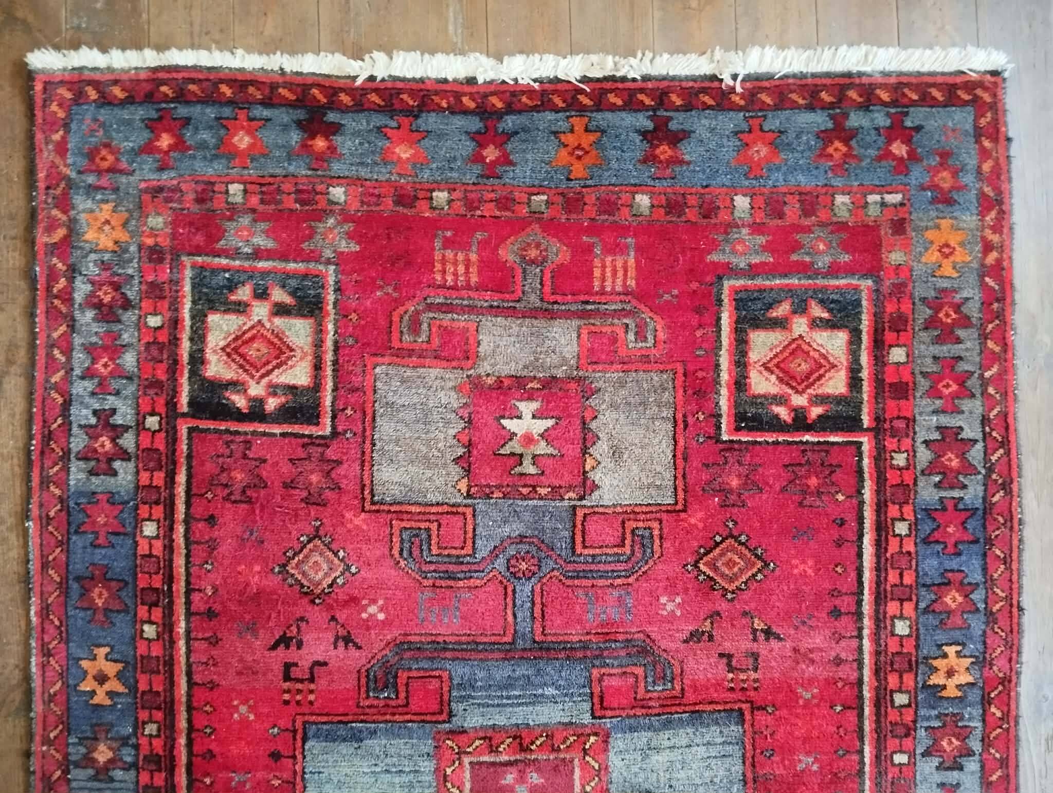 Handmade Persian Hamadan rug 199x135cm
