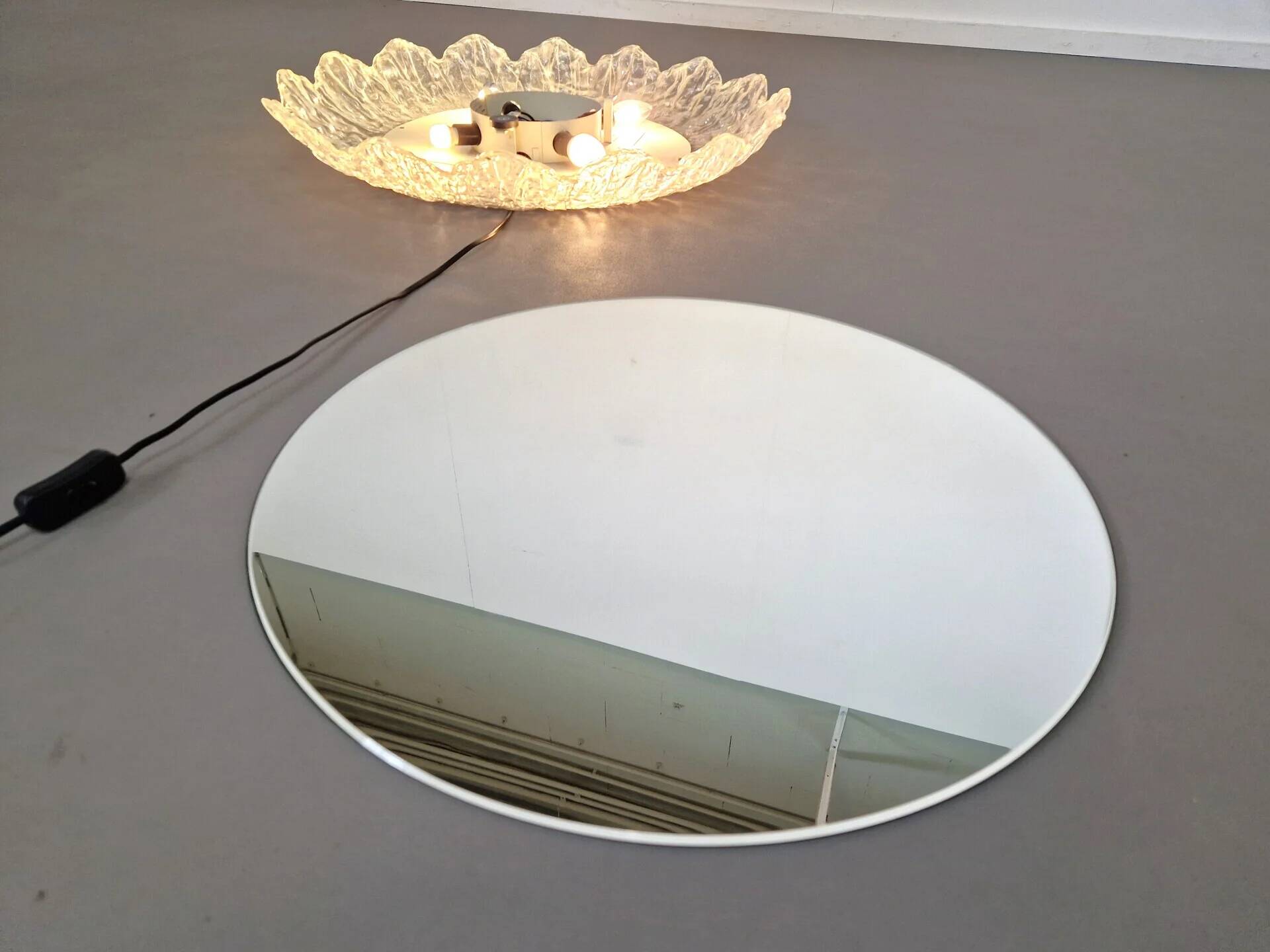 Vintage Schöninger wall mirror with lights | 1960s
