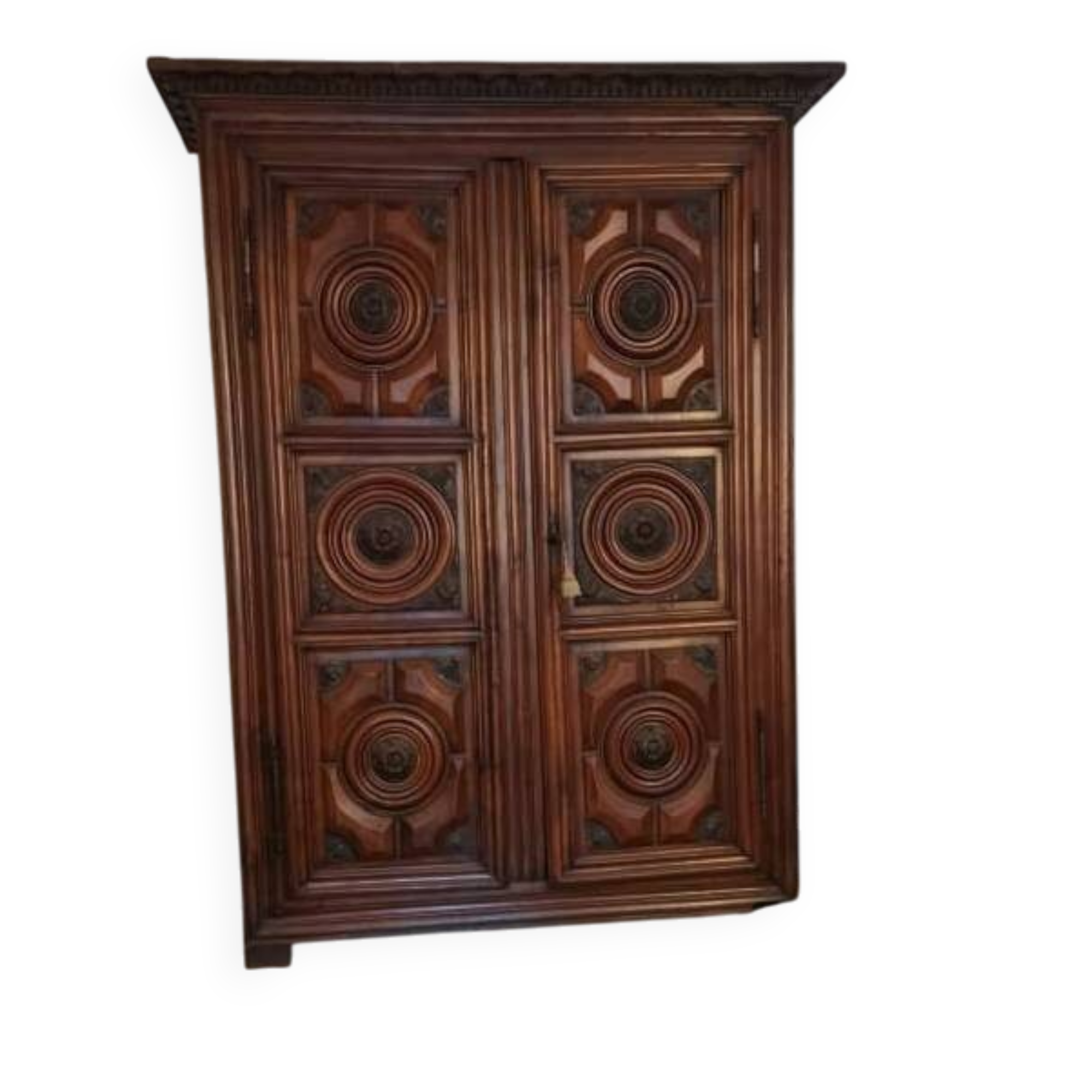 Antique Louis XV wardrobe – Carved solid walnut – Certificate of expertise