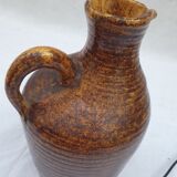 Accolay pitcher lamp