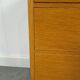 Commode en placage avec poignées rondes de Suède