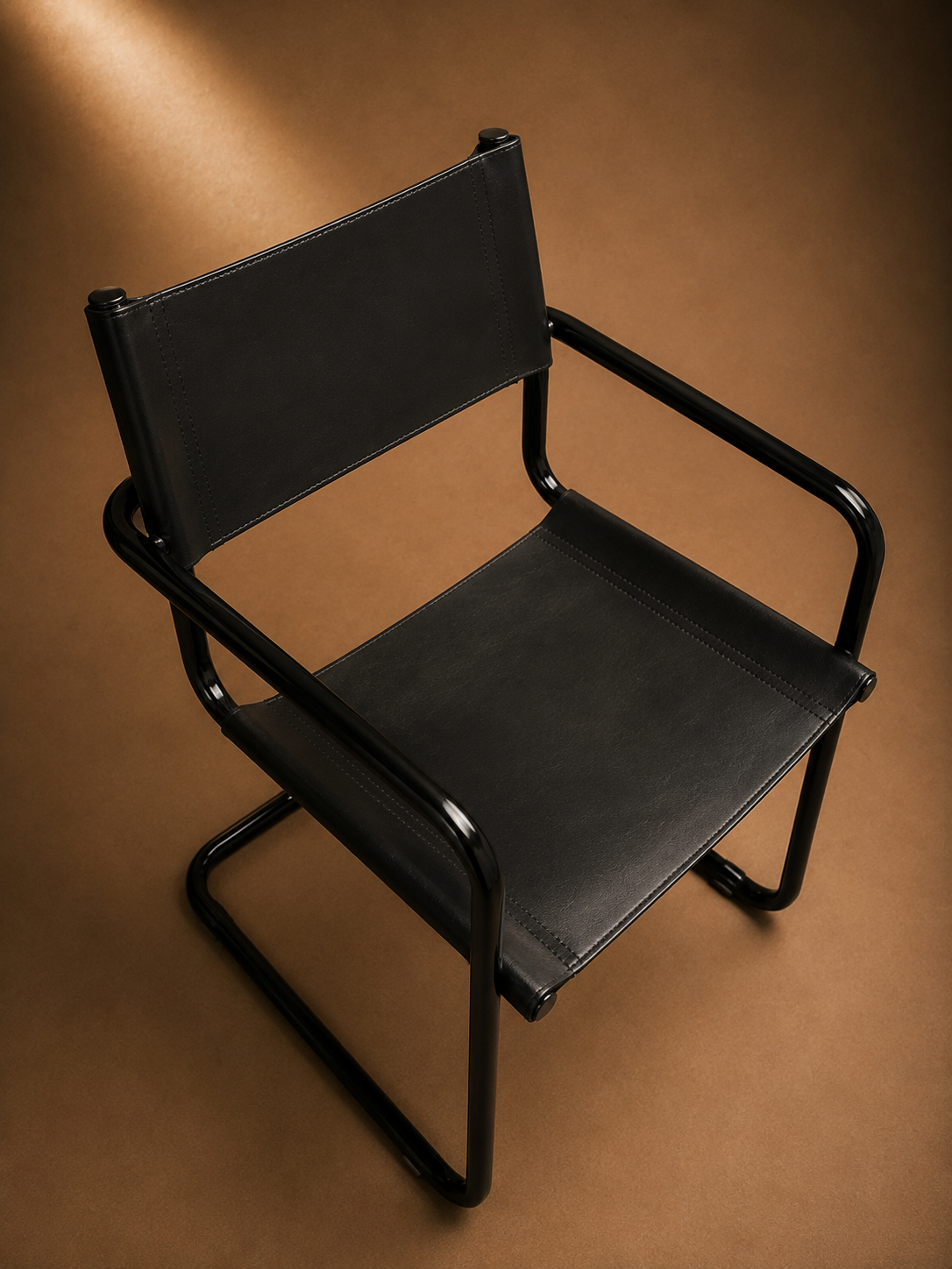 Pair of MG5 Cantilever Armchairs in Leather by Matteo Grassi