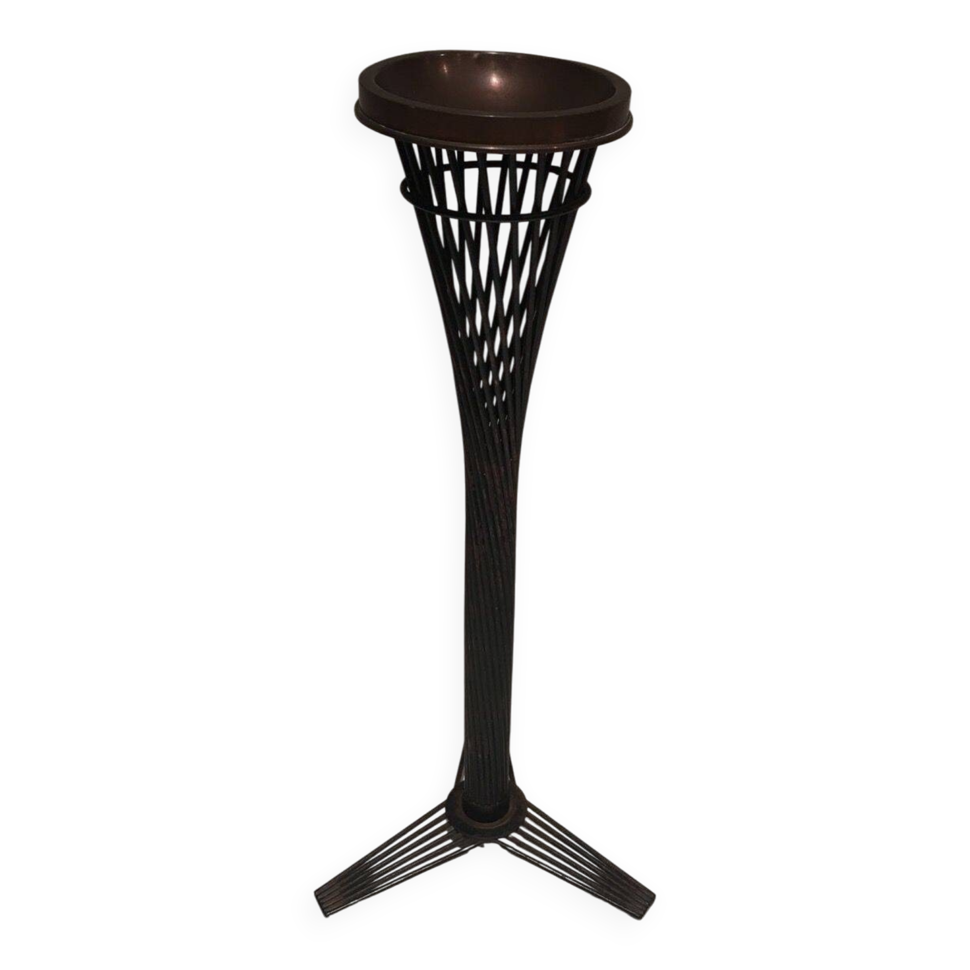 Brass ashtray on a stand made of black lacquered metal wire.