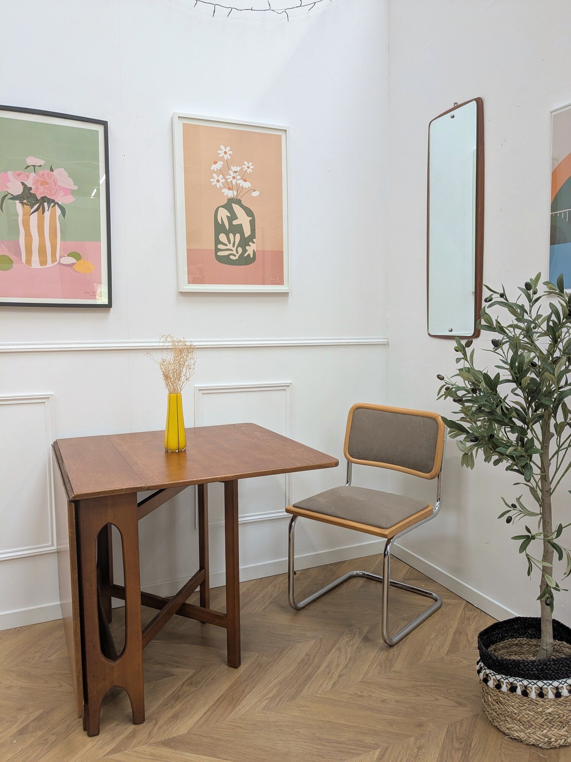 1 B32 chair in fabric