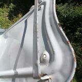 Enamelled sheet metal utensil holder