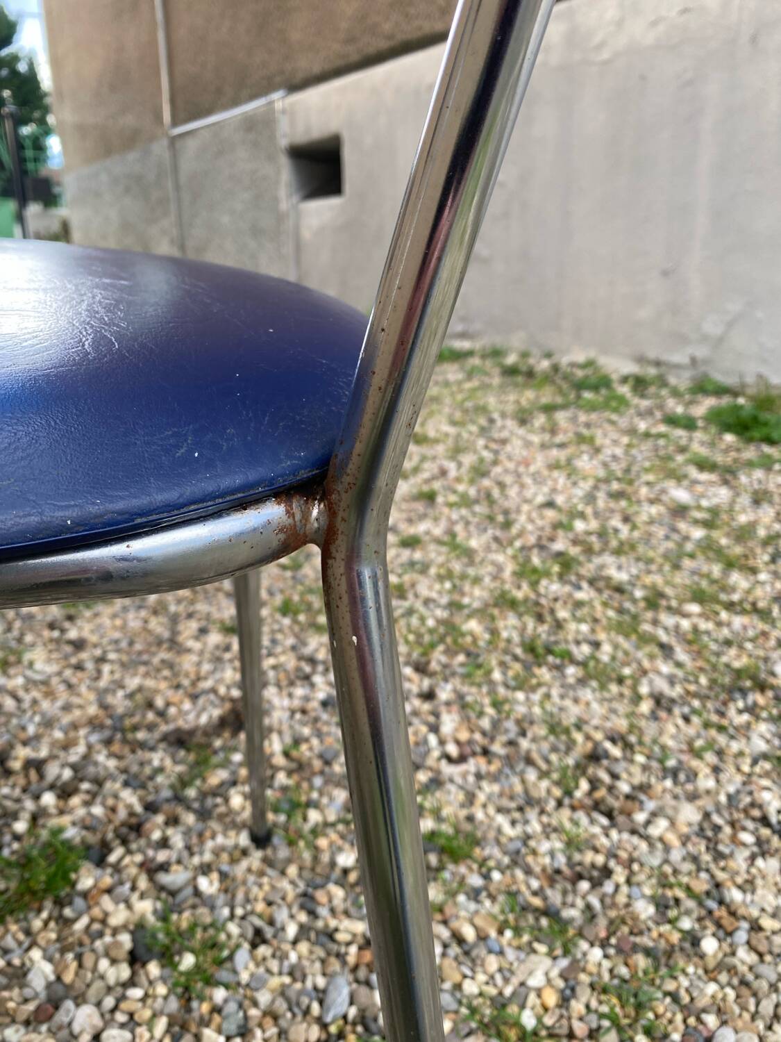 Lot of 70s chairs