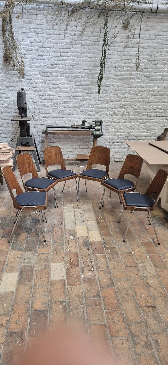 Baumann Manhattan Chair