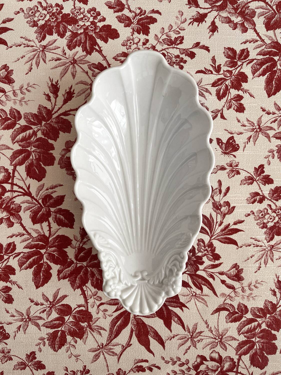 Antique porcelain shell ramekin dish