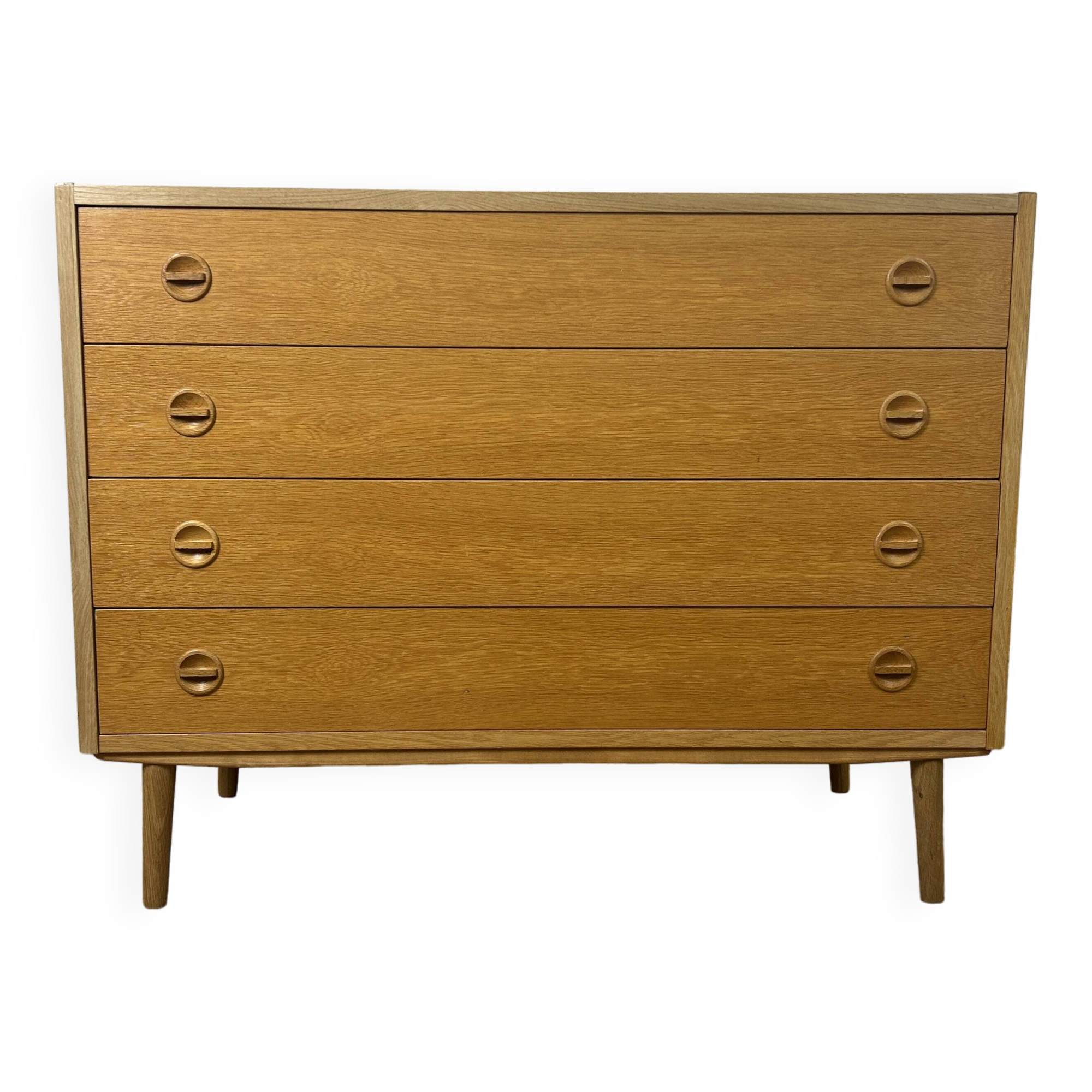 Vintage Scandinavian chest of drawers with 4 drawers in oak, 1960s