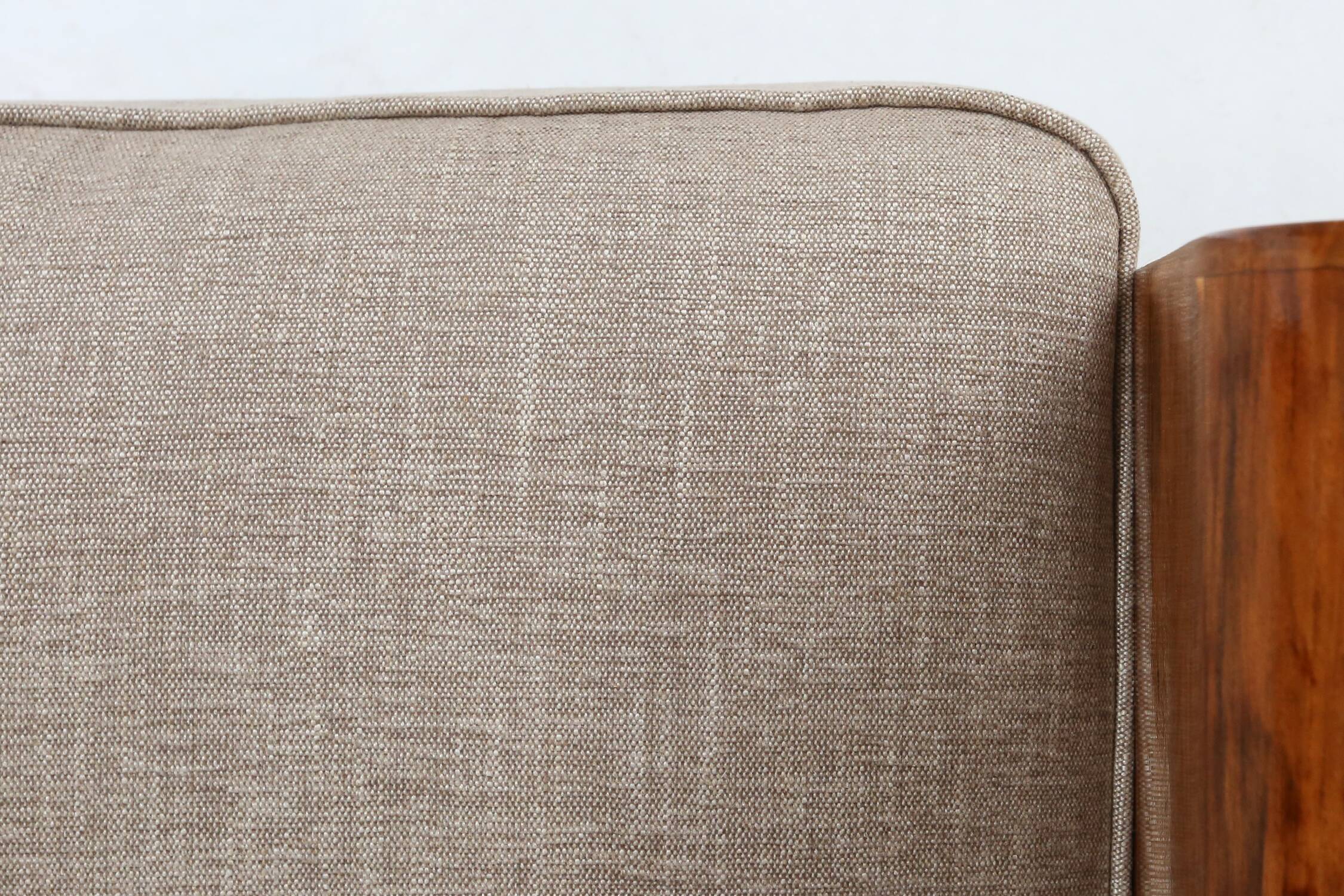 A set of 2 beautiful made Art Deco armchairs with grey upholstery, France, 1930