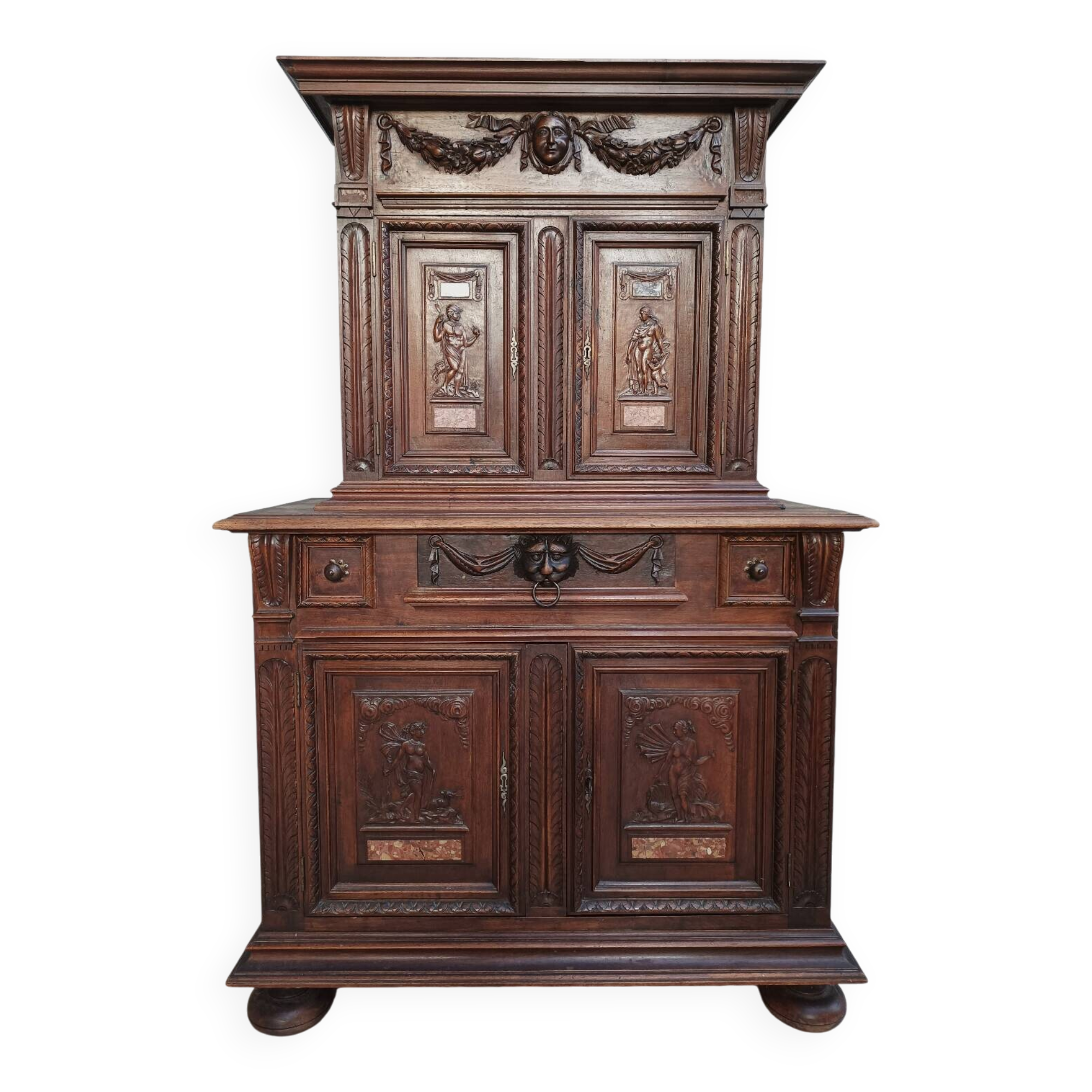 Louis XIII walnut diminutive buffet
