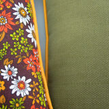 2 rectangular cushions piped in cotton canvas - décor small flowers - vintage 70s