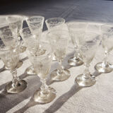 Former service of 30 engraved crystal foot glasses