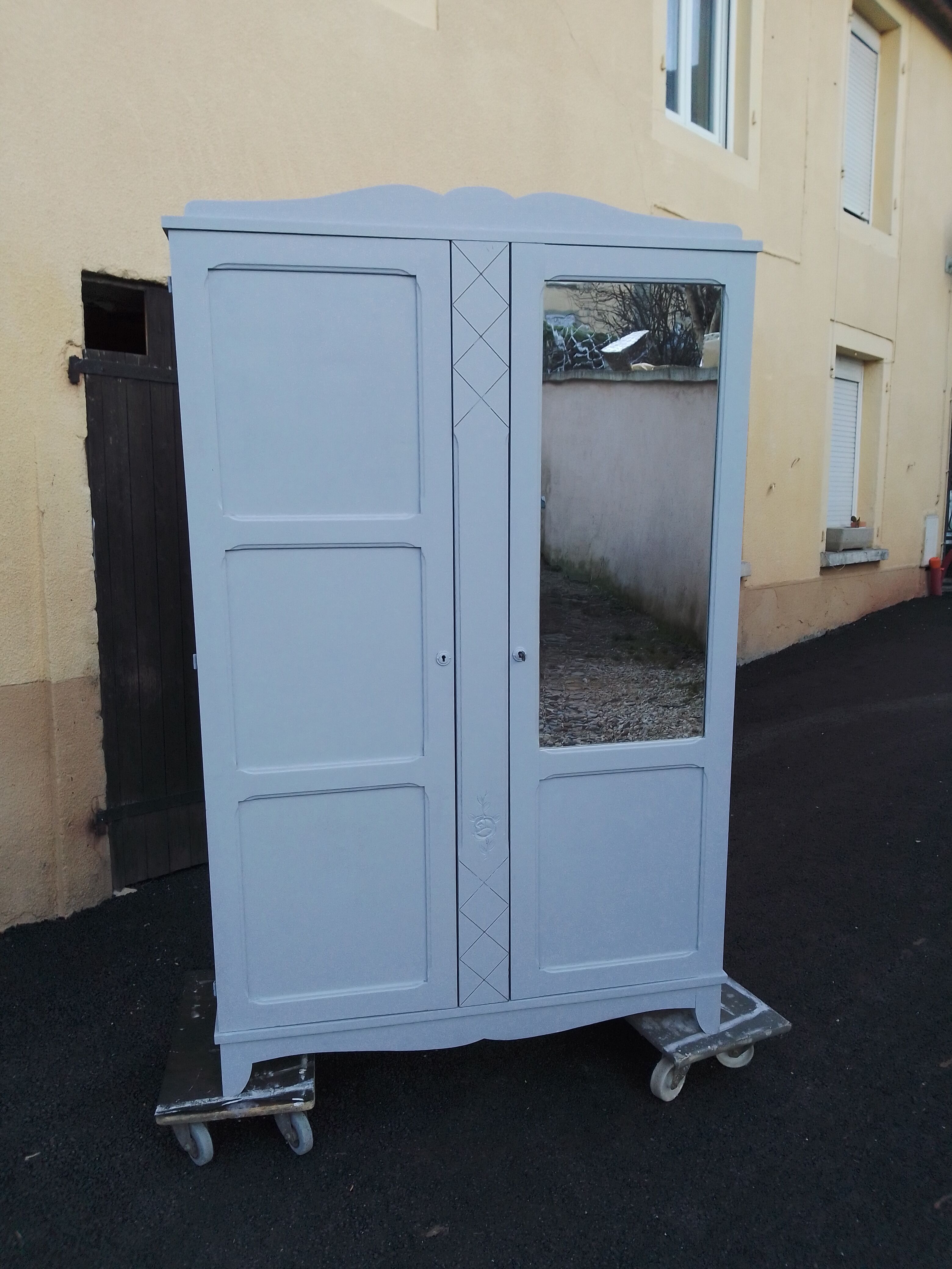 Cupboard