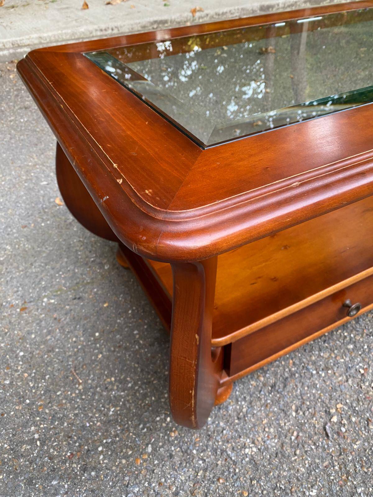Louis XIV coffee table in solid wood and glass with 2 drawers