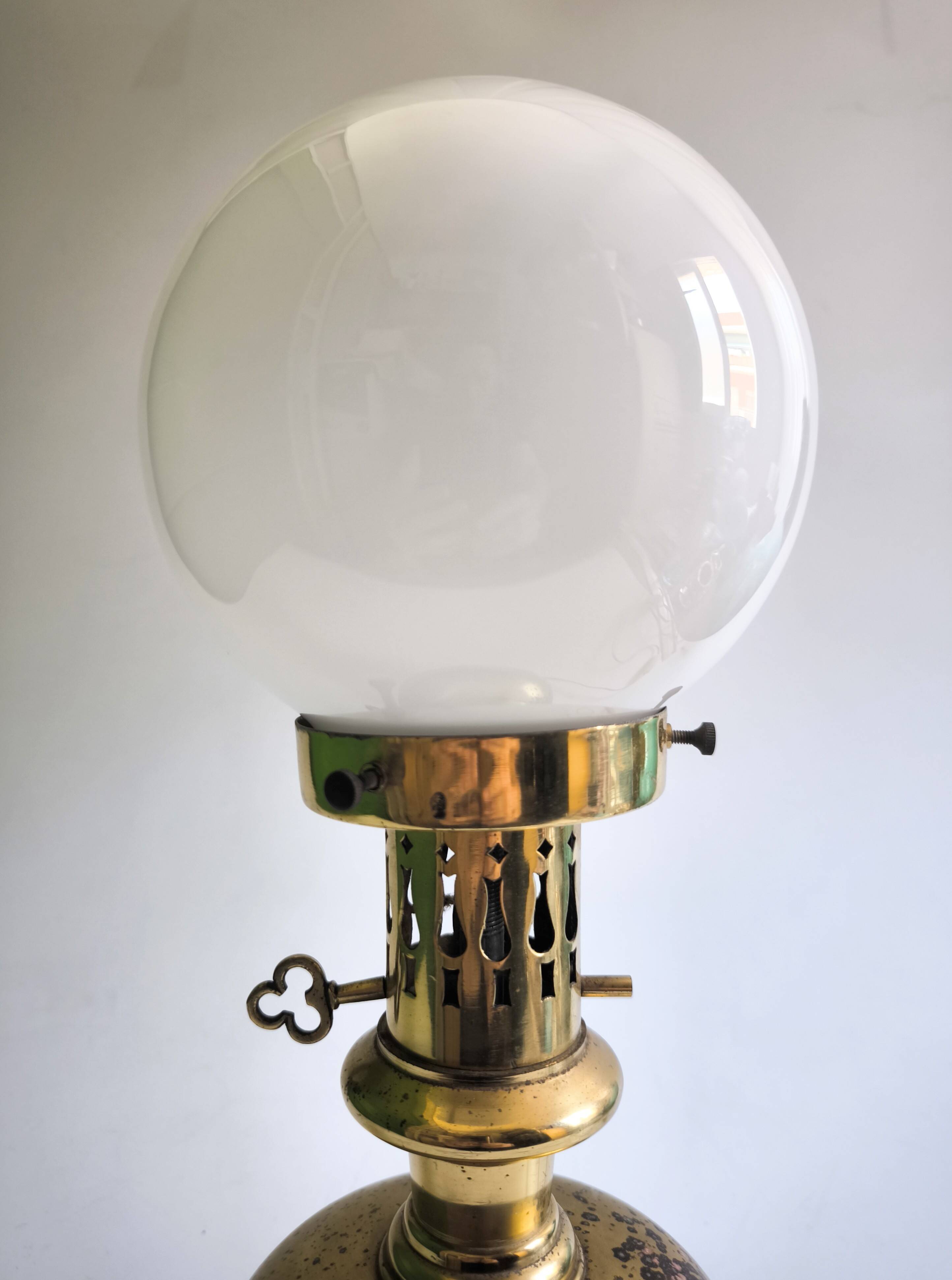 Lampe Mid Century style Néoclassique