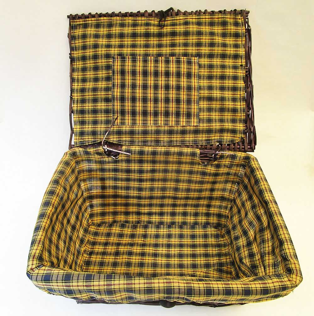 Vintage picnic basket