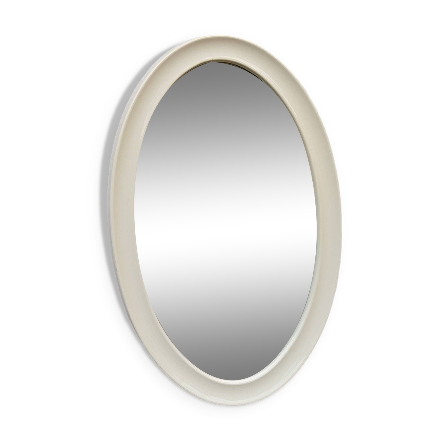 Oval mirror from the 70s