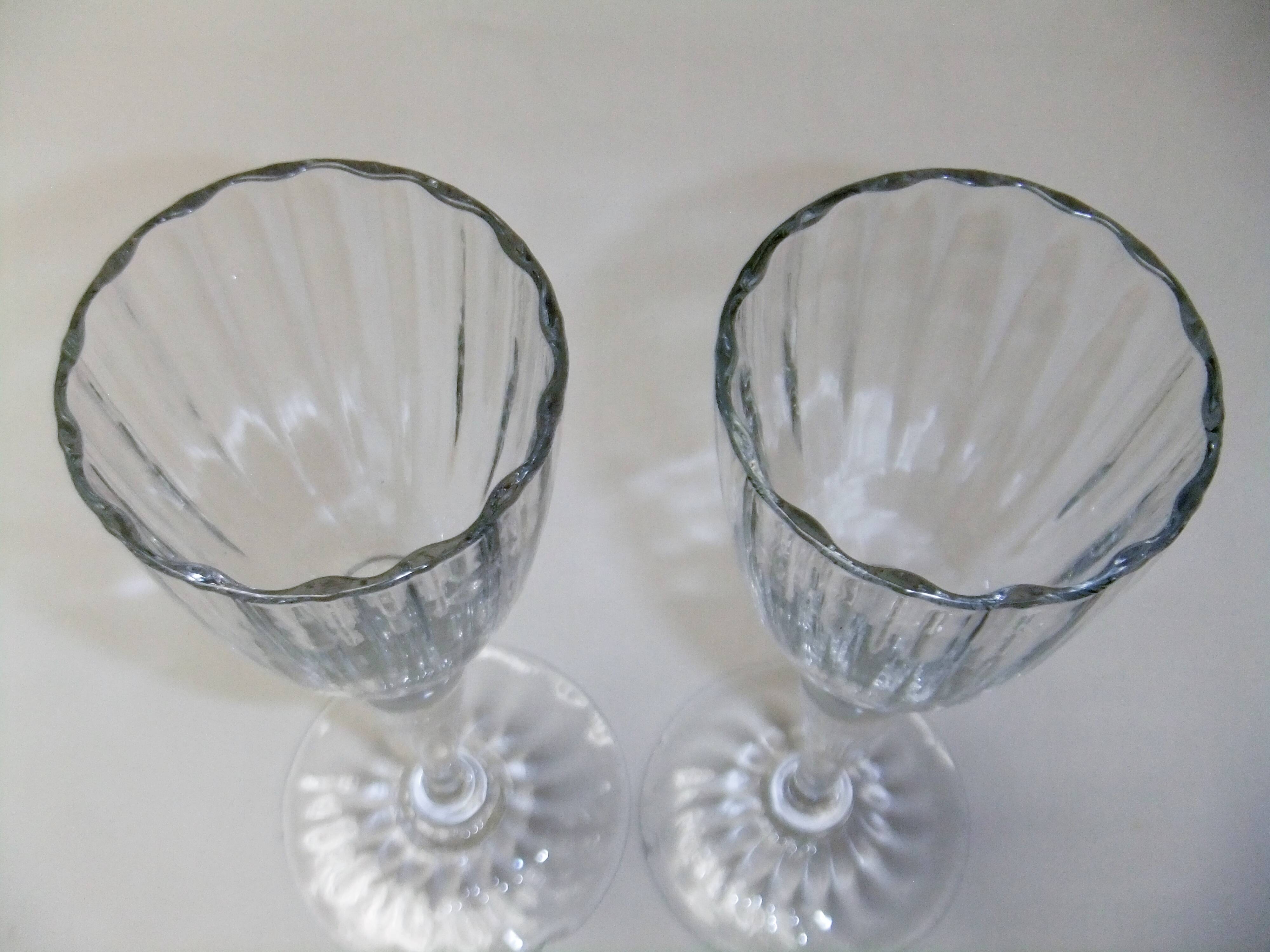 Old wine glass Daum Nancy crystal ribbed tableware