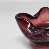 Cendrier ou vide-poches magnifique des années 1960 par Flavio Poli pour Seguso. Fabriqué en Italie.