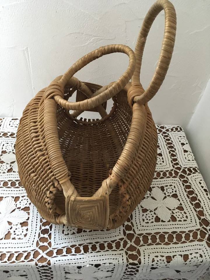 Basket in wicker