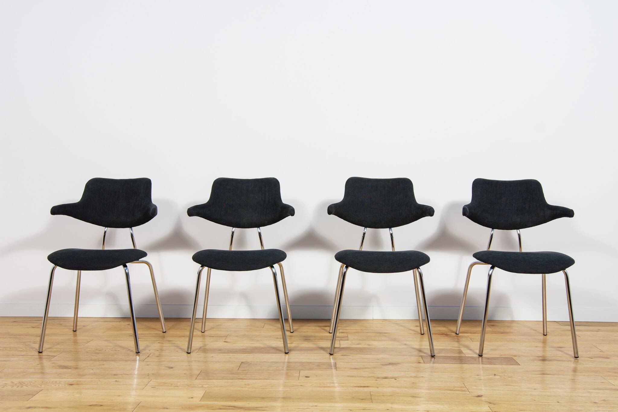 Model VL118 dining chairs by Vermund Larsen for Vermund Larsen A/S, Denmark, 1960s, set of 4