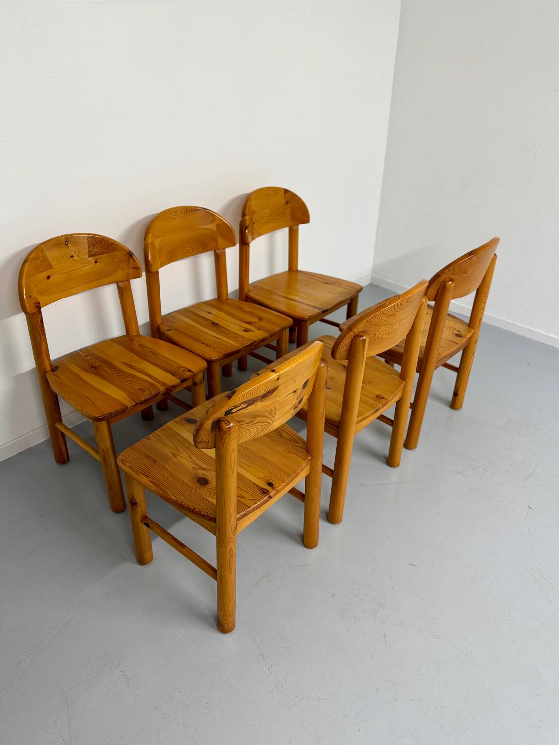 Set of 6 solid pine chairs, Scandinavian design, Reiner Daumiller