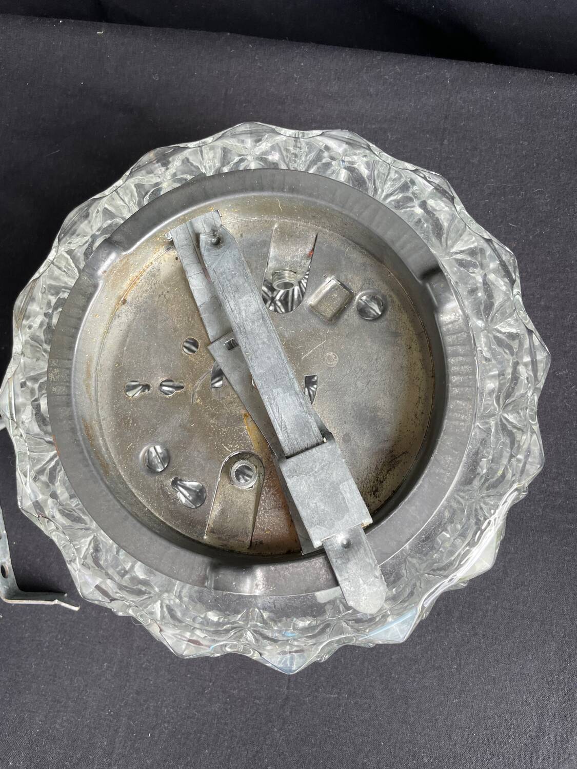 Ancienne Applique,verre ciselé pointe. Diamant vintage.