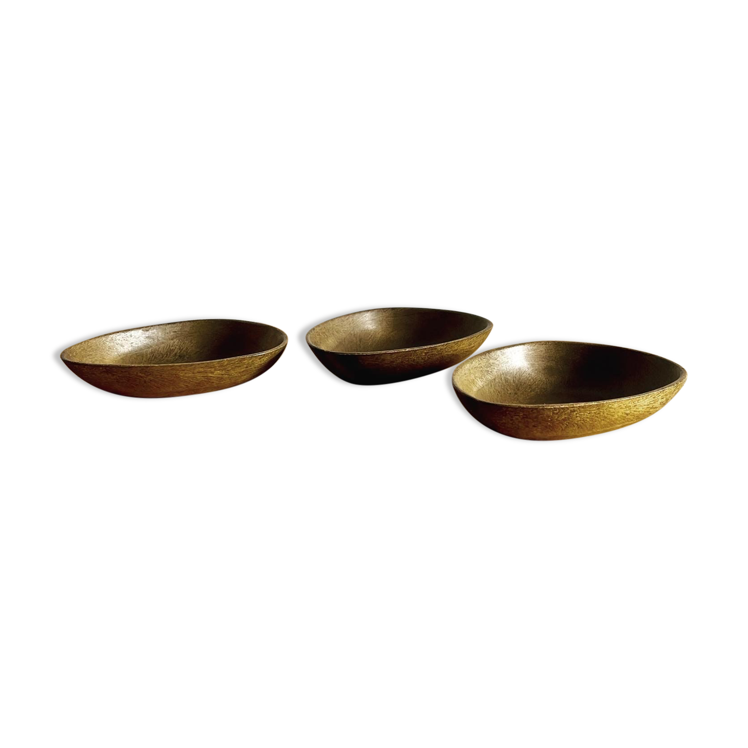 Set of 3 wooden cups