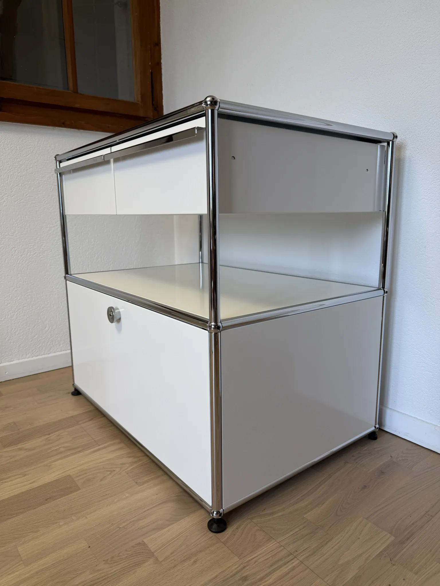 USM Haller Commode in Pure White