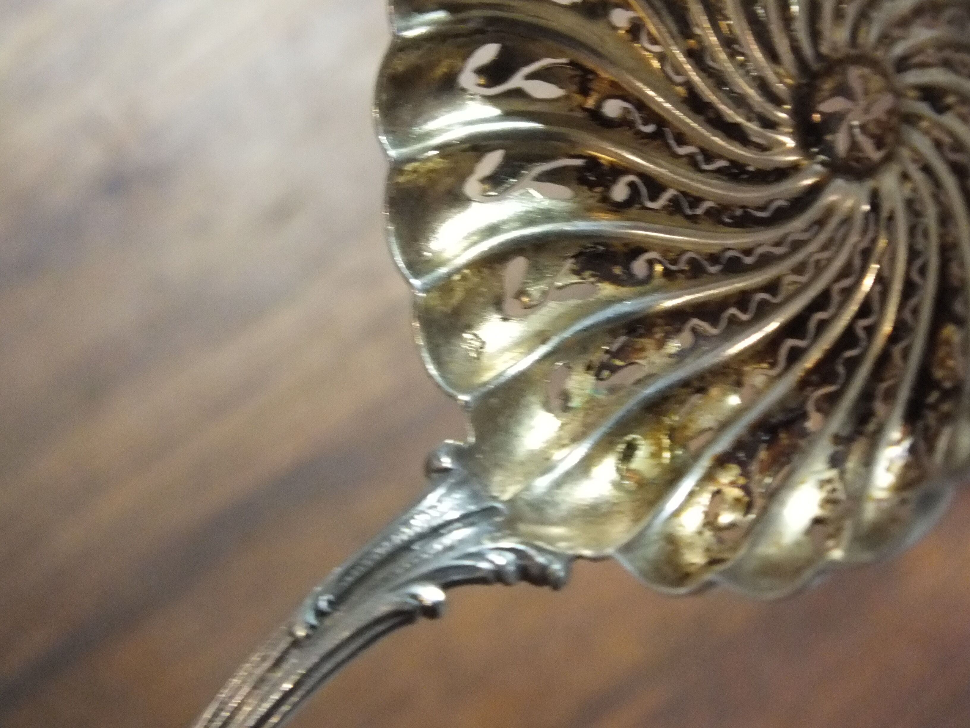 Rocaille style sprinkler in solid silver Minerva