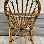 Fauteuil vintage en rotin type paon – années 70