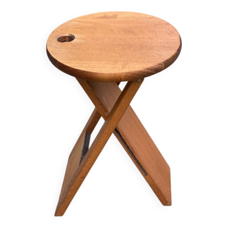 Suzy folding stool in solid beech by Adrian Reed 1980