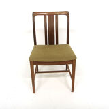 Set of 4 Scandinavian walnut chairs, Linde Nilsson, Lammhult, Sweden, 1960.