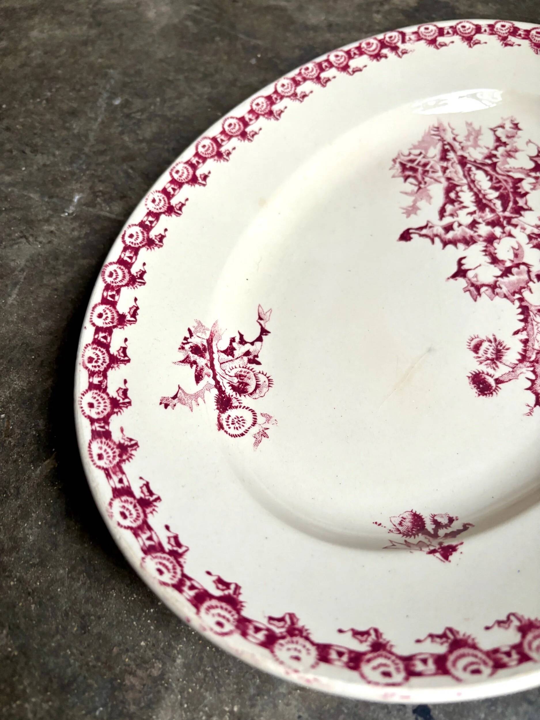 Gien oval dish in pink ironstone, "Chardons" service