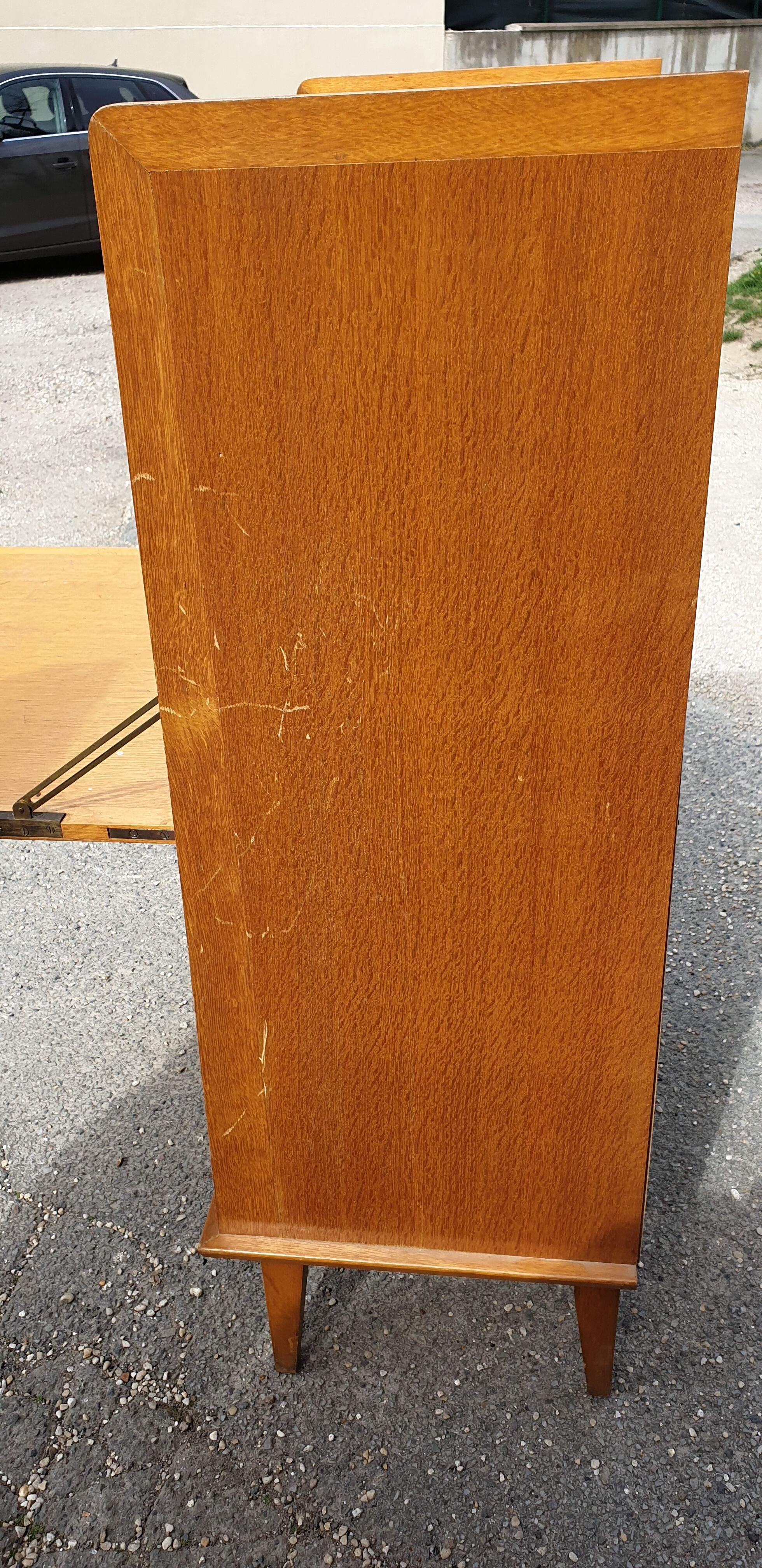 Secretary to slaughter desing 50/60