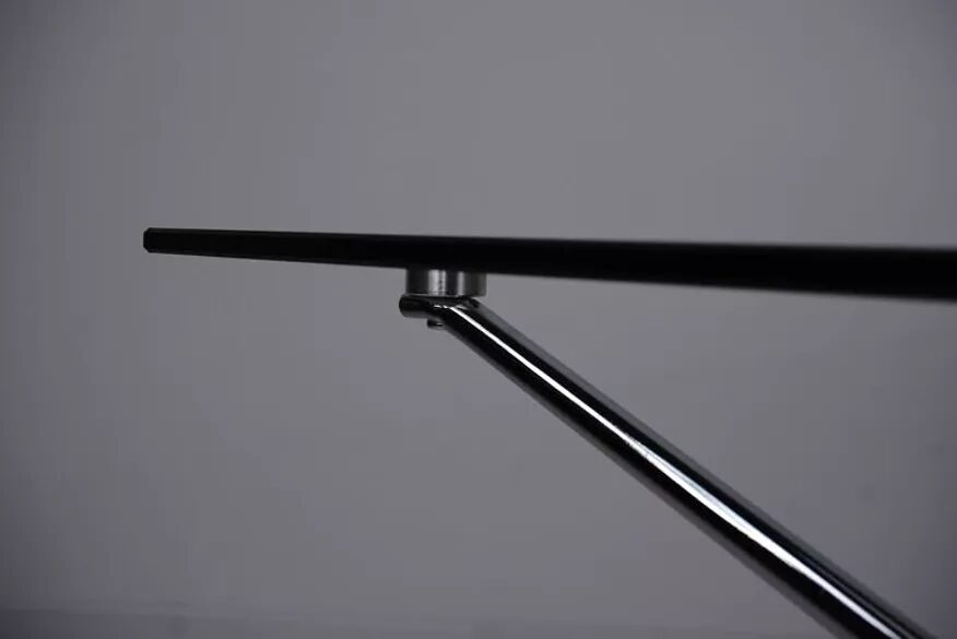 Table basse chrome et verre