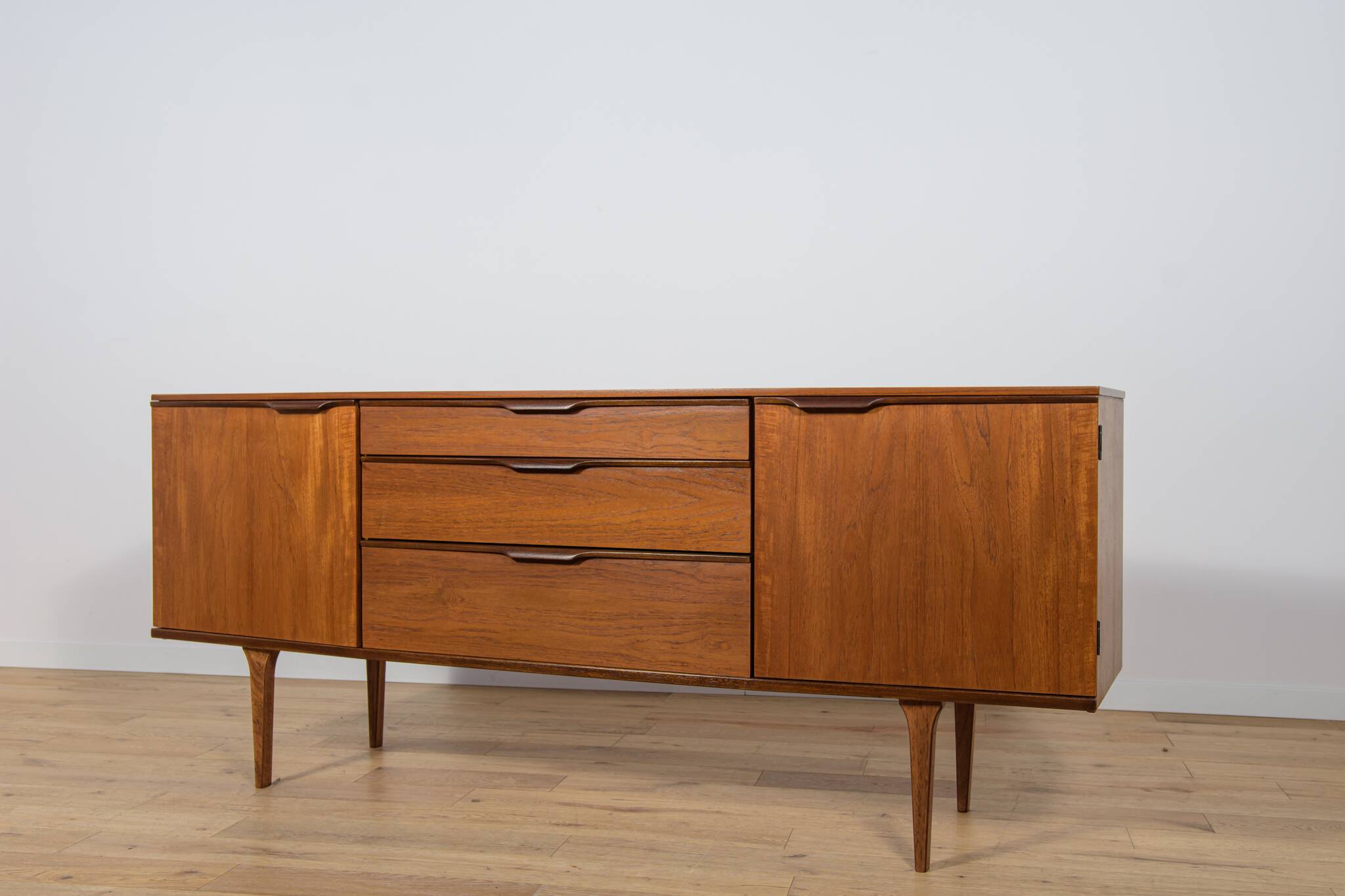 Enfilade en teck, Royaume-Uni, années 1960