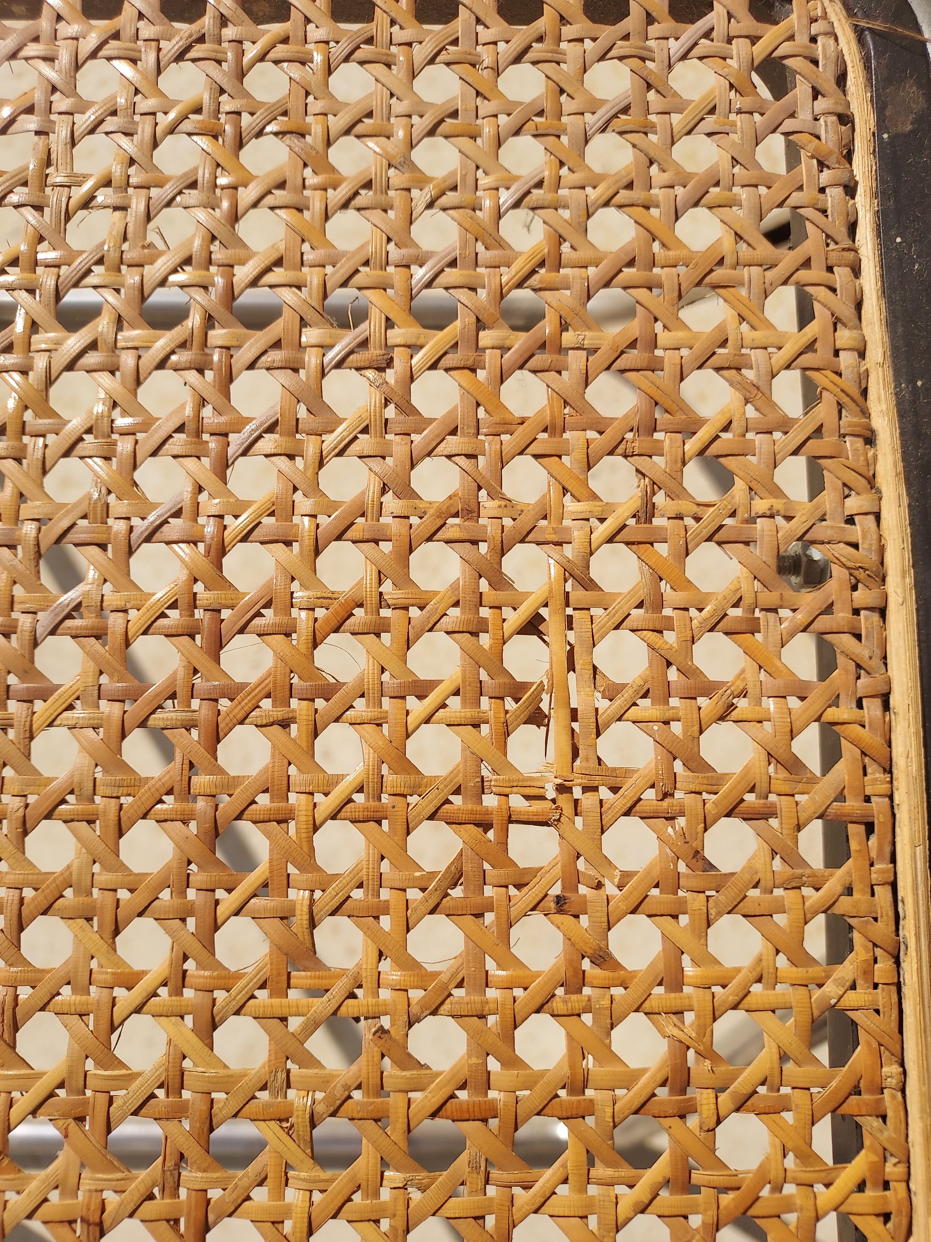 Canned folding chairs