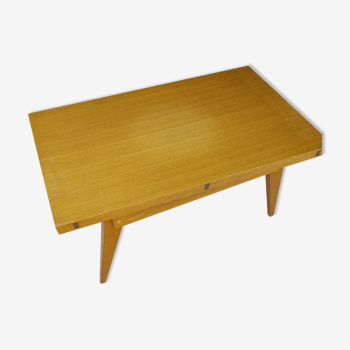 Table basse système en plaquage pieds compacts