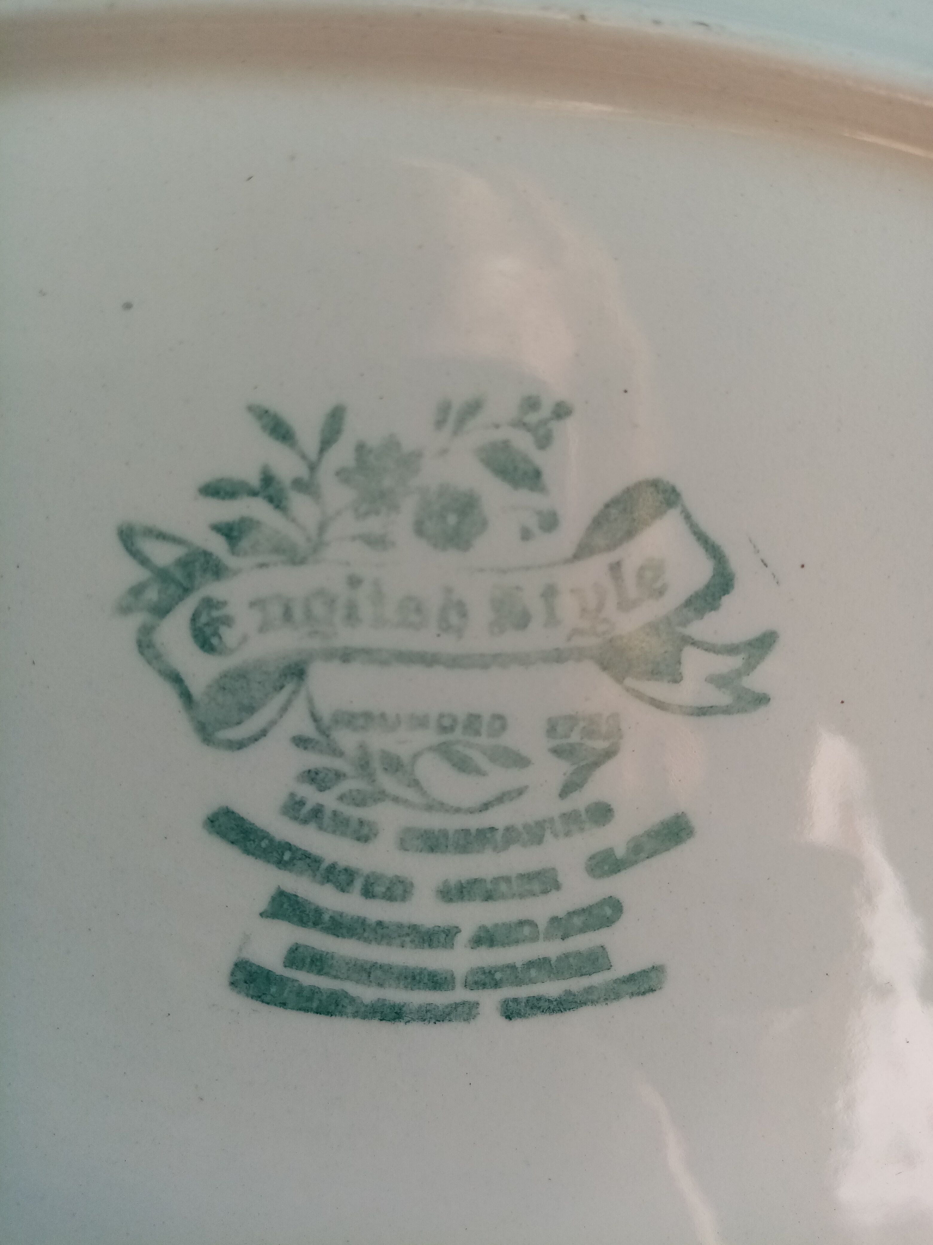 Staffordshire dish and gravy boat