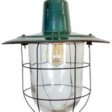 Suspension industrielle en forme de cage en émail vert, années 1960