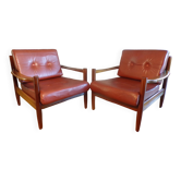 Paire de fauteuils scandinaves en teck et cuir