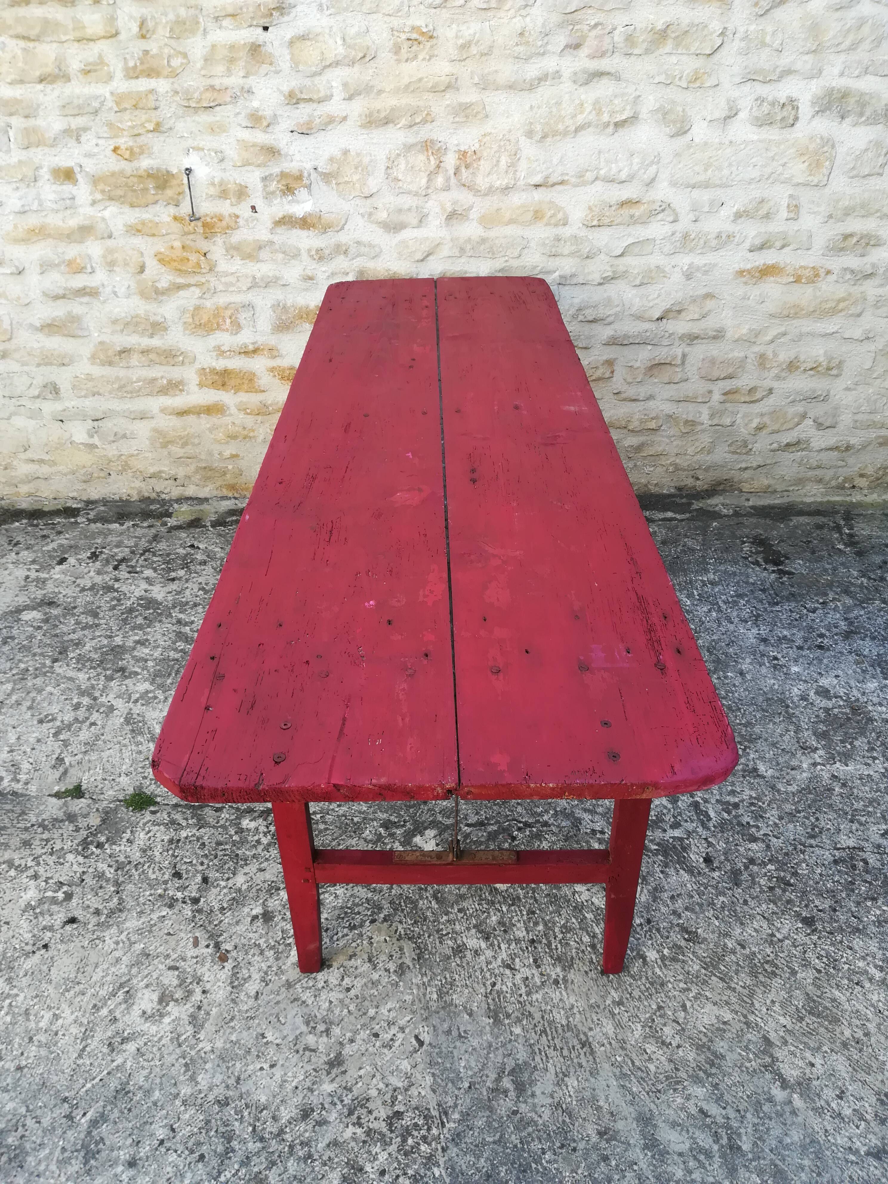 Folding brewery table