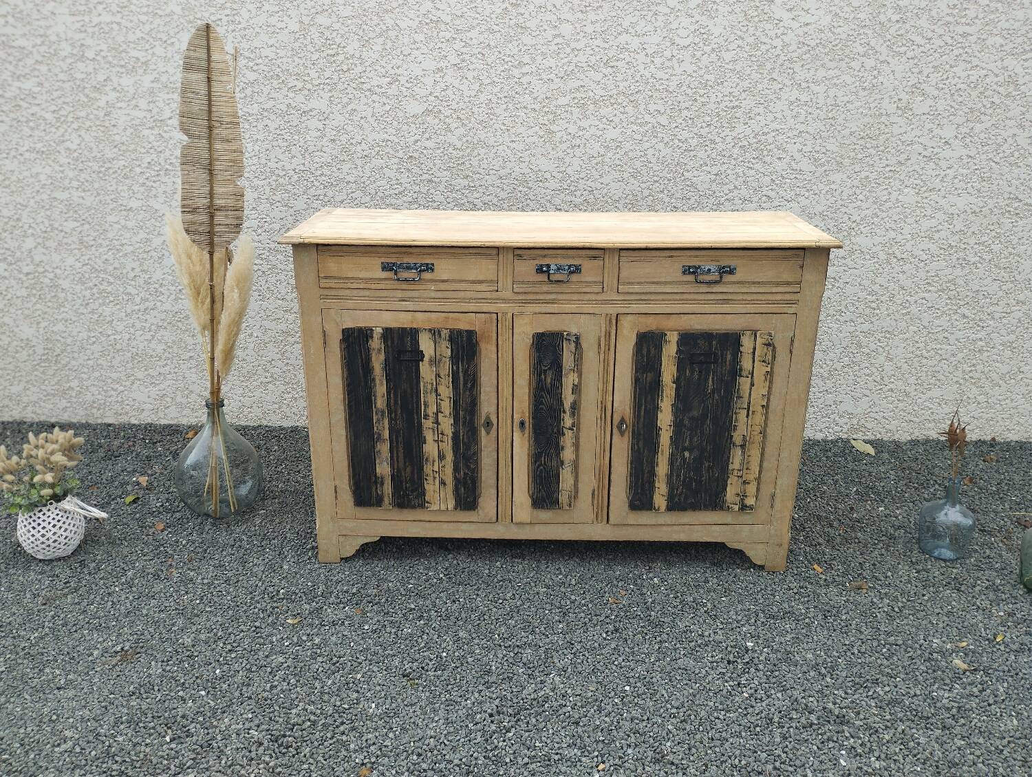 3-door wooden sideboard / Esprit Atelier furniture