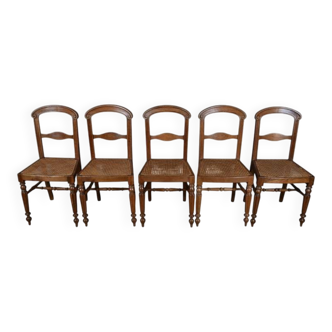 Suite de 5 chaises en chêne massif, époque Louis Philippe – 2ème moitié du XIXe