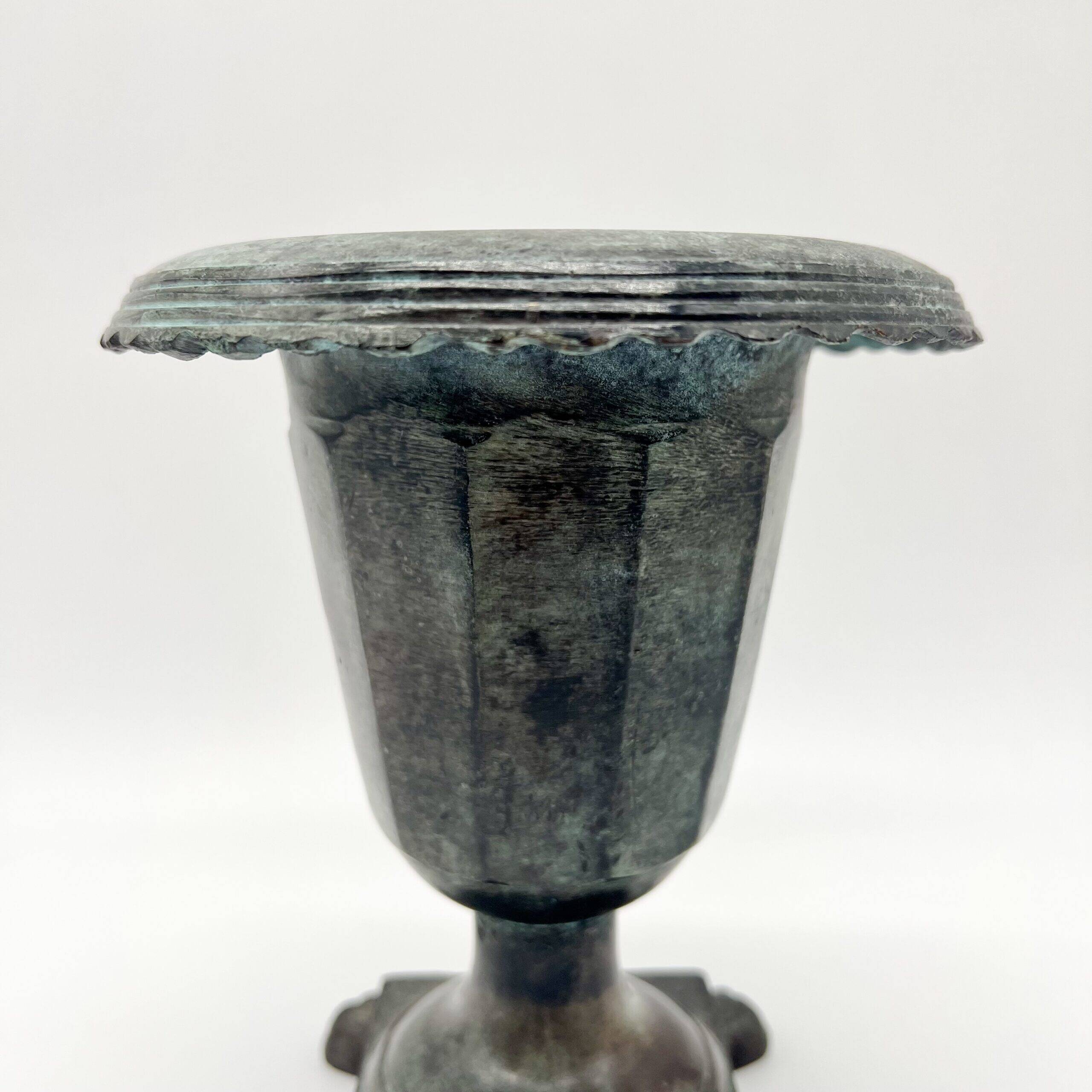 Pair of "Médicis" vases in verdigris – 1950s