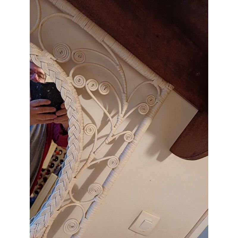 Vintage mirror in rattan and wicker