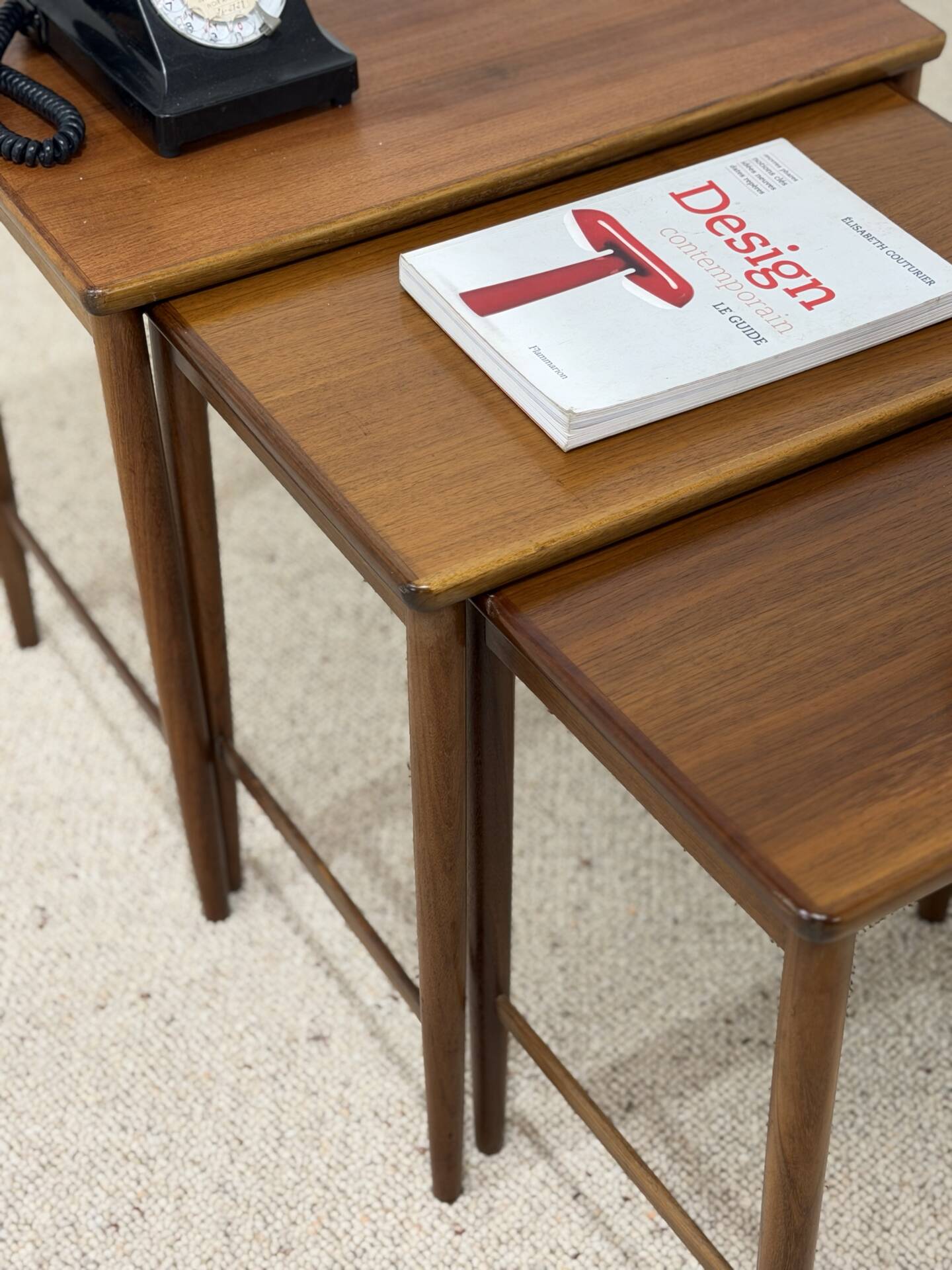 Set of 3 Scandinavian nesting tables in teak – 1960s